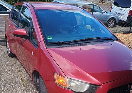 Mitsubishi Colt 1.3 Invite