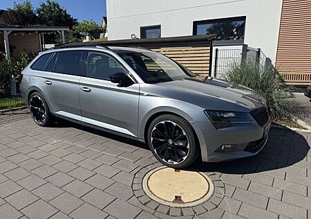 Skoda Superb Sportline 4x4