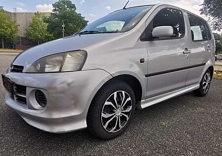 Daihatsu YRV 1.3 Pur