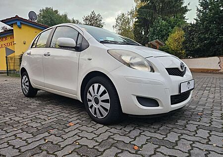 Toyota Yaris Cool Edition 1.0 Ltr.5-türig Klima/PDC'HU 11/26