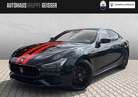 Maserati Ghibli Modena Q4 MJ23 Double Stripes-Rosso Corse