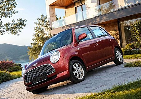 Daihatsu Trevis Klima. EFH. ZV&FB. nur 73656 km!