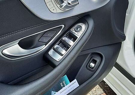Mercedes-Benz C 200 Cabrio 9G-TRONIC