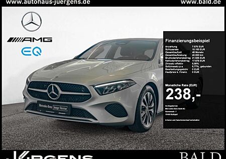 Mercedes-Benz A 180 Navi/MBUX/LED/Kamera/Park-Assist/SHZ/16'