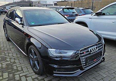 Audi S4 3.0 TFSI quattro,4x4,LEDER,KLIMA,NAVI,ALU,PDC