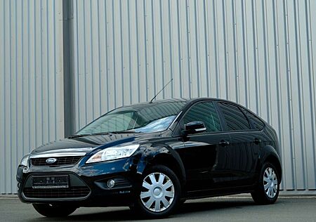 Ford Focus Lim. 1,6 Concept/gepflegt/wenig km