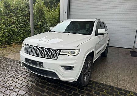 Jeep Grand Cherokee 3.0 CRD *Overland*PANO*KEYLESS*
