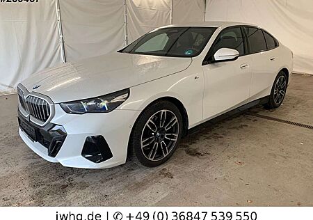 BMW 520 i Lim M Sport DrivingAss+|360|HeadUp|H&K