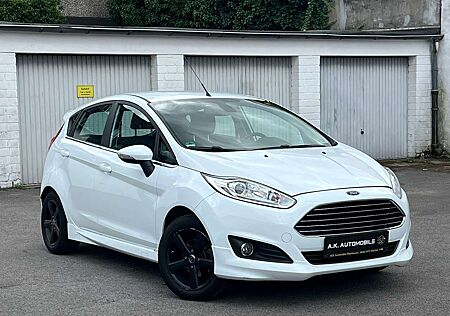 Ford Fiesta Titanium 1.25*Navi*SHZ*8-Fach*