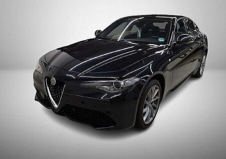 Alfa Romeo Giulia 2.0 Turbo TI Q4 AT8*Assistenz-Paket*Kamer
