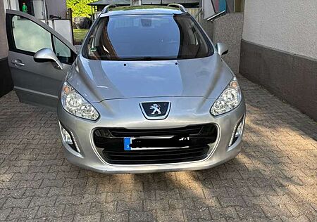 Peugeot 308 SW e-HDi FAP 115 Stop&Start Business Line Niveau 1