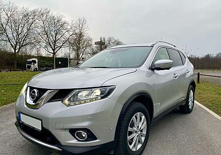 Nissan X-Trail Tekna 4x4 1.6dCi•Panorama•Volleder•TÜV NEU 01/2028