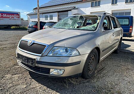 Skoda Octavia II Combi Diesel Combi 2.0 TDI DSG Elegance