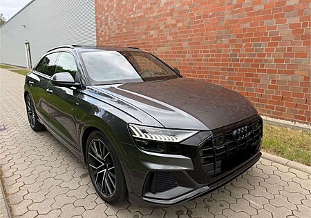 Audi Q8 50TDI-S.LINE-MASSAGE-MATRIX-PANO-WABEN-B&O-22