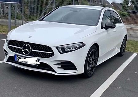 Mercedes-Benz A 220 4Matic 7G-DCT AMG Line