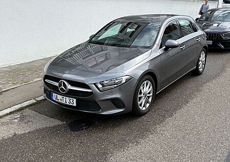 Mercedes-Benz A 200 7G-DCT