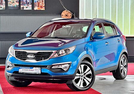 Kia Sportage 2.0 CRDi AWD Automatik AHK Kamera Leder