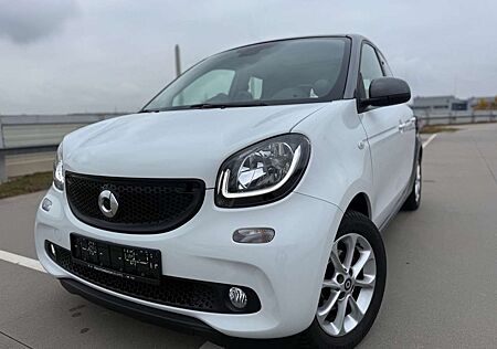 Smart ForFour 66kWTURBO*AUTOM*CAM*NAVI*PANORAMA*LED*
