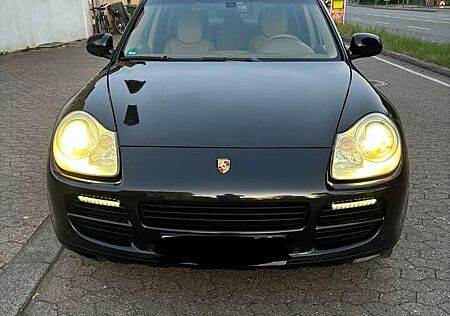 Porsche Cayenne Turbo