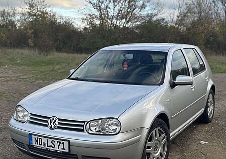 VW Golf Volkswagen 1.6