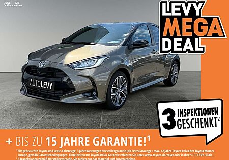 Toyota Yaris 1.5 Style Plus +LED+Sitzheiz+Navi+PDC+Leder