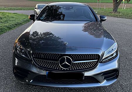 Mercedes-Benz C 300 Coupé/AMG/Burm/DigiCock/Night/MultiBeam/Com