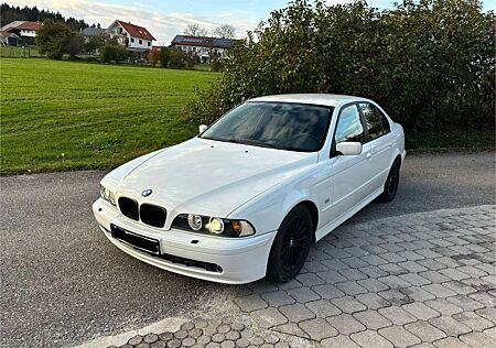 BMW 520i 520