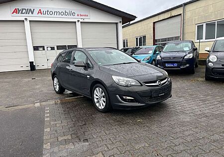 Opel Astra J Sports Tourer Active-SEHR GEPFLEGT