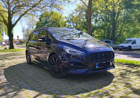 Ford S-Max ST-Line