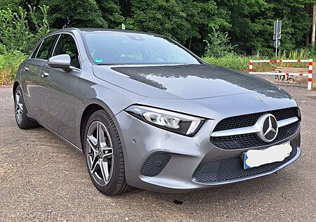 Mercedes-Benz A 220 7G-DCT Progressive