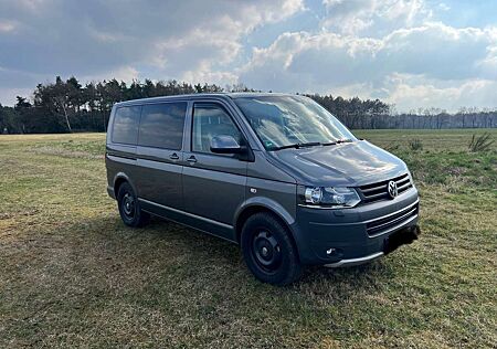 VW T5 Multivan Volkswagen Multivan 4MOTION PanAmericana