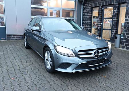 Mercedes-Benz C 220 C -Klasse Lim. Avandgarde/Kamera/LED/AHK