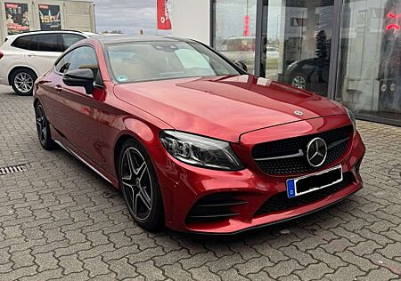 Mercedes-Benz C 400 4Matic 9G-Tronic AMG Line