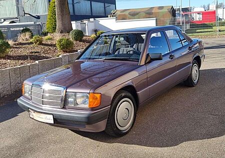 Mercedes-Benz 190 190 E 1.8