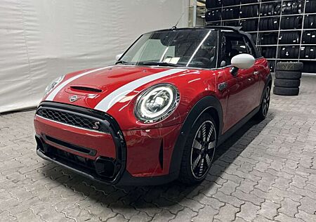 Mini Cooper S Cabrio Younique Trim DKG Navi HuD H&K