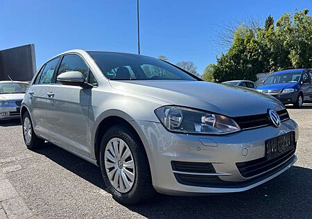 VW Golf Volkswagen VII Lim. Trendline BMT 1,2L TSI 105 PS