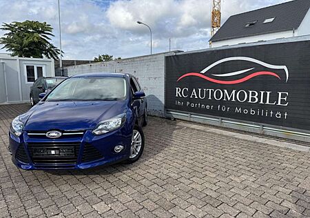 Ford Focus Turnier Titanium SHZ/TEMP/"ZKLIMA/8fach/BT