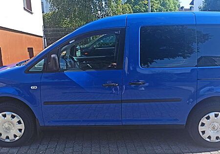 VW Caddy Volkswagen Life 1,6L, 102PS mit LPG Antrieb