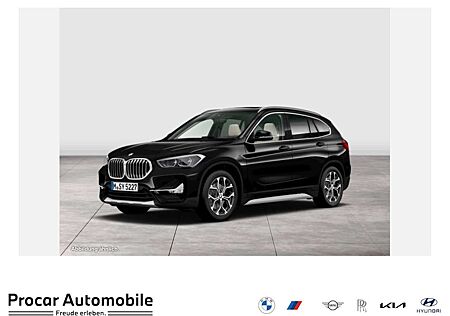 BMW X1 xDrive20d xLine HUD+PANO+ACC+AHK+NAVI+LED+SHZ