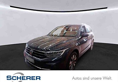 VW Tiguan Volkswagen 1.5 TSI Move DSG NAVI APP Standheizung