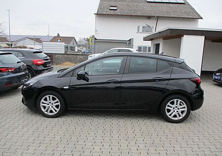 Opel Astra 1.2 Turbo NAVI SPURH SITZH TEMPOM PDC ALU