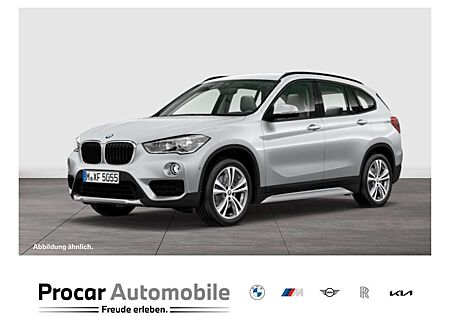 BMW X1 sDrive20i Sport Line RFK NAVI LED PDC V+H