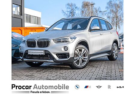 BMW X1 sDrive20i Sport Line RFK NAVI LED PDC V+H