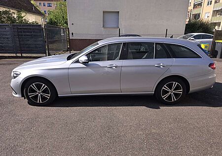Mercedes-Benz E 220 d (213.204)
