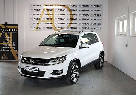 VW Tiguan Volkswagen Sport & Style BMT 4Motion+PANO+STHZ+u.v.m
