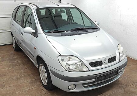 Renault Scenic 1.6 16V RT KLIMAANLAGE AHK BC DAB+ USB AUX-IN ABS