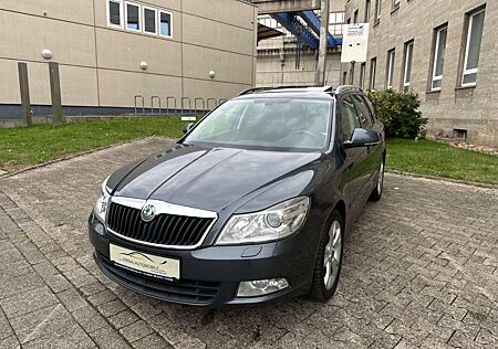 Skoda Octavia 2.0 TDI Combi Elegance Automatik Xenon