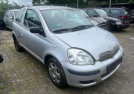 Toyota Yaris 1.0 C