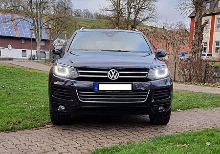 VW Touareg Volkswagen 3.0 V6 TDI Blue Motion DPF Automatik Editi