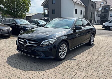 Mercedes-Benz C 200 d Lim. Auto. Navi Kamera LED Leder